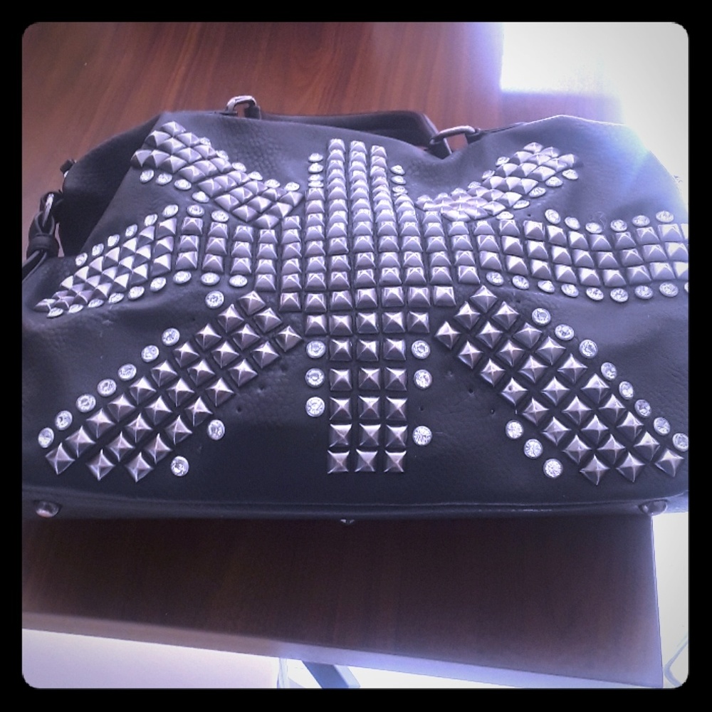 Charming Charlies purse